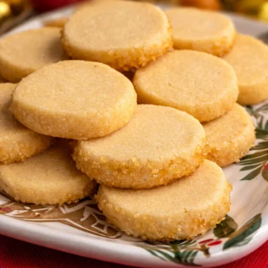 German Heidesand cookies made with brown butter, perfect for holiday treats.