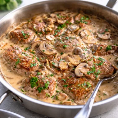Schweinelendchen Recipe featuring German Pork Tenderloin in creamy mushroom sauce.